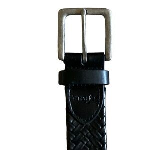 Men’s Wrangler Black Belt 50/125 Bonded Leather 56” Long 1.5” Wide Metal Buckle